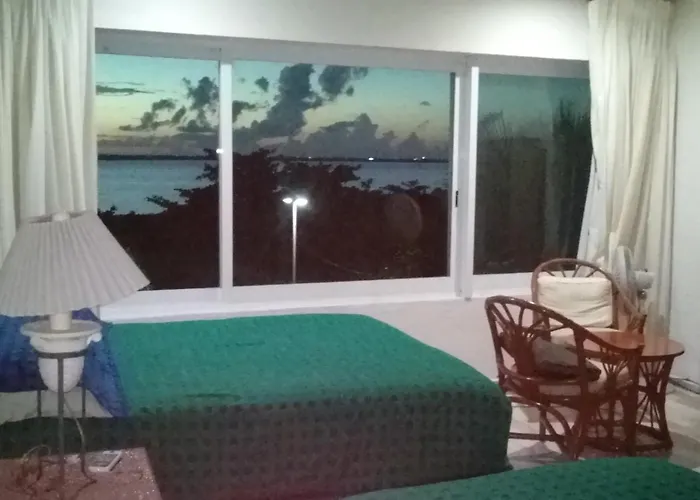 Suites Brisas Cancun